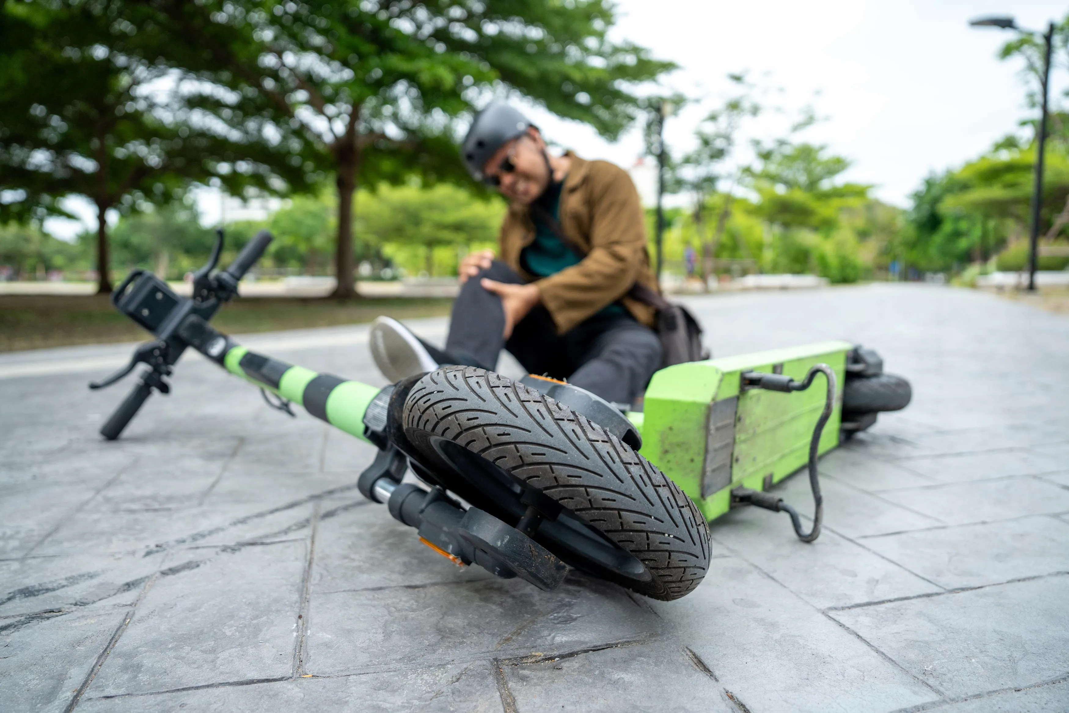 When to Contact a Los Angeles E-Scooter Accident Lawyer - Know the Right Time