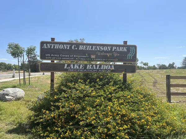 Anthony C. Beilenson Park at Lake Balboa, Lake Balboa CA